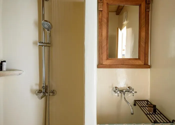 Mezzolovero * Kímolos