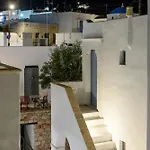 公寓 Mezzolovero Kímolos