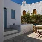 Mezzolovero * Kímolos