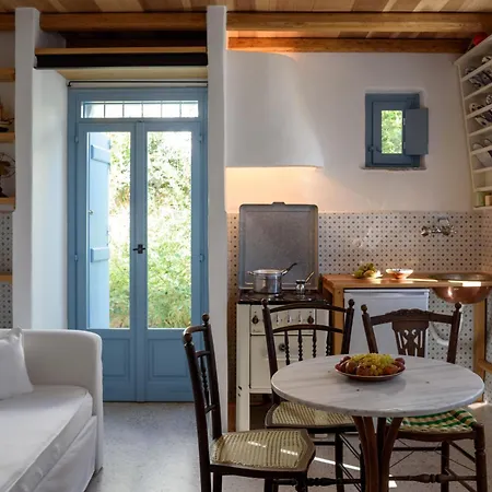 Apartment Mezzolovero Kimolos