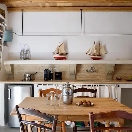 Mezzolovero Kímolosz