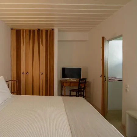 Apartment Mezzolovero Kimolos