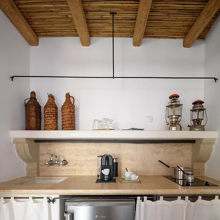 Mezzolovero Kimolos