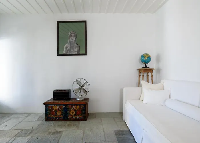 Mezzolovero Apartman Kímolosz