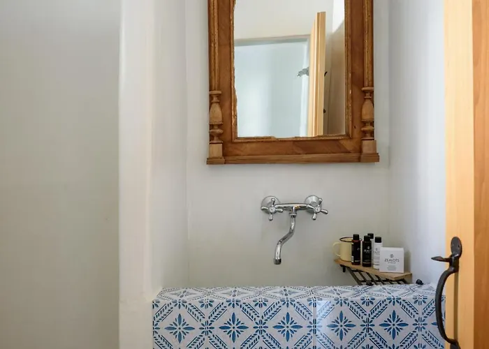 Mezzolovero Apartman Kímolosz